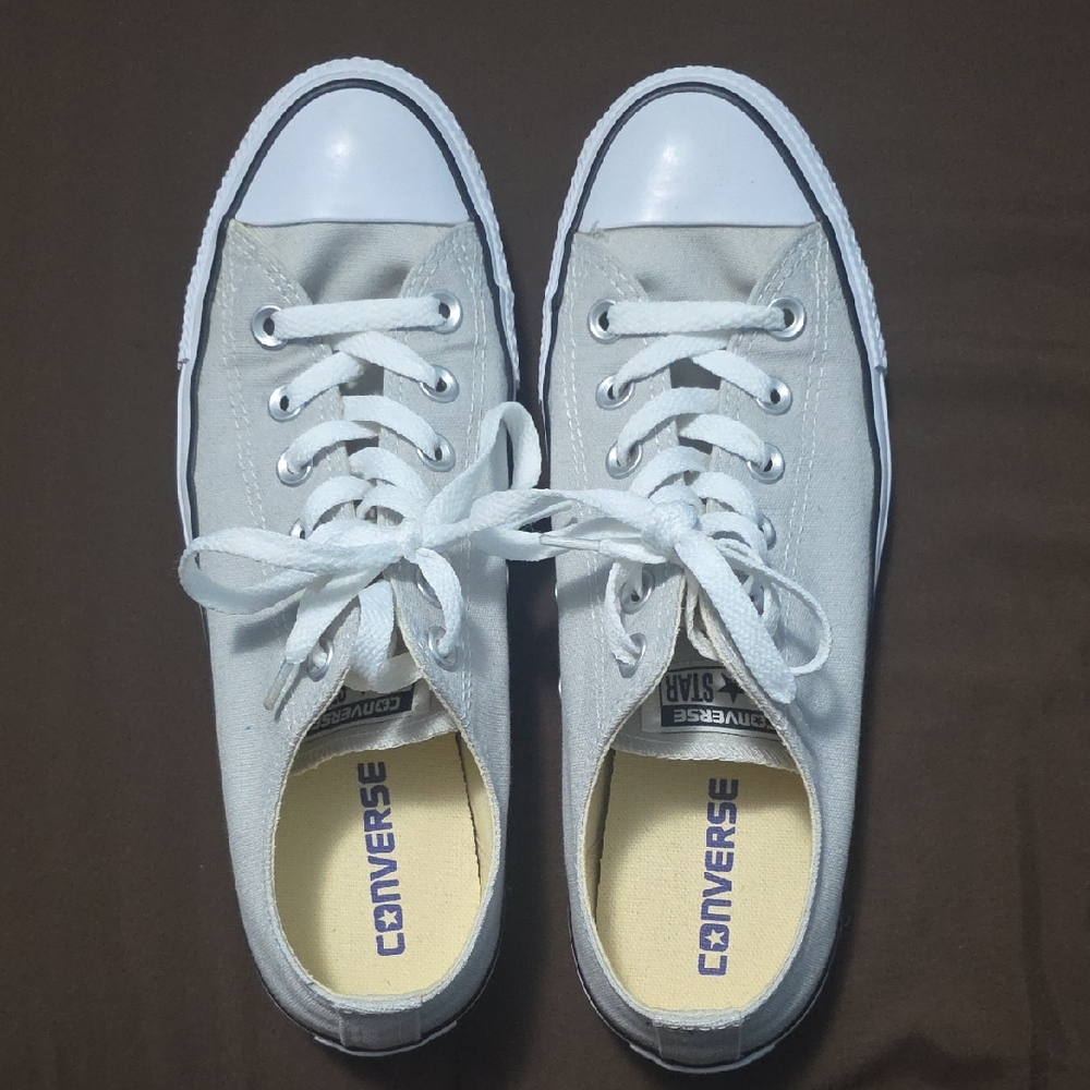 Converse Cream Low-Top Sneakers